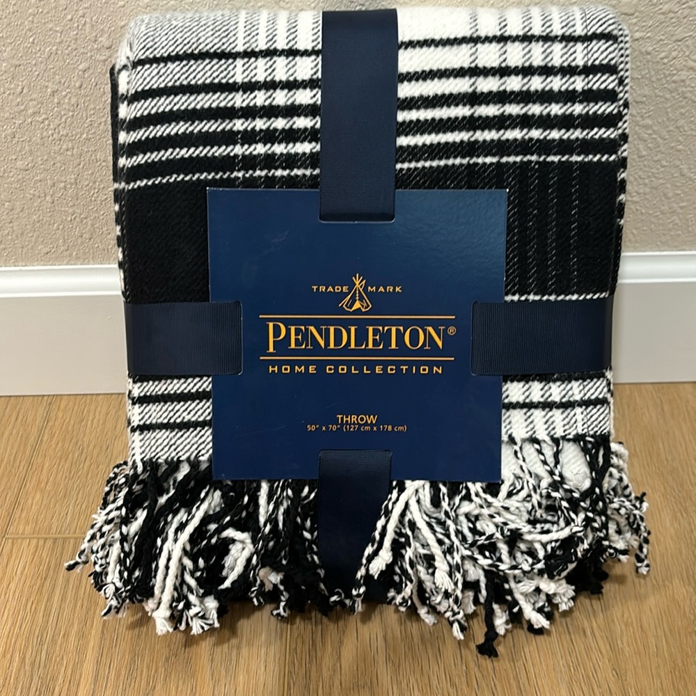 Pendleton Home Collection - Throw - 50”x70”